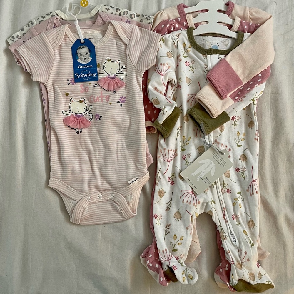 Brand New Cloud Island, Gerber, Carter Onsies & Robe